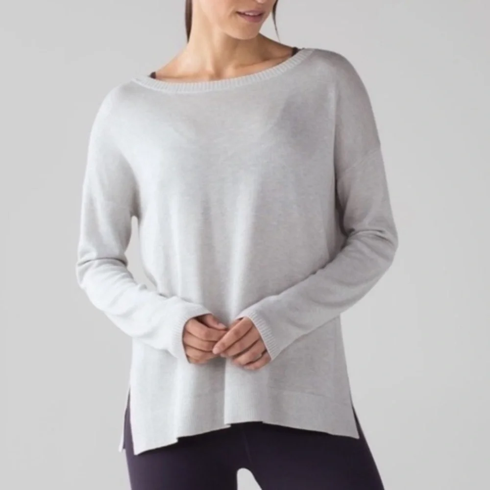 Lululemon Well Being Sweater Heathered Grey Size 12 Cashmere Blend Crew Neck